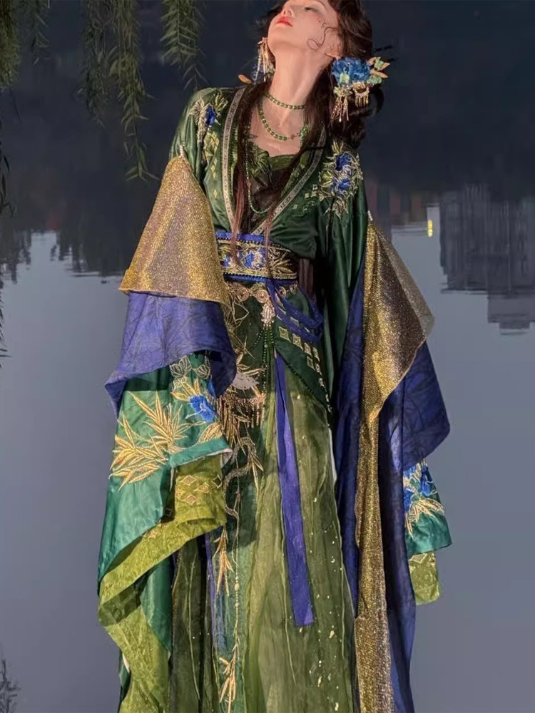 Embroidery Style - Chinese Ancient Style Green Hanfu Dress
