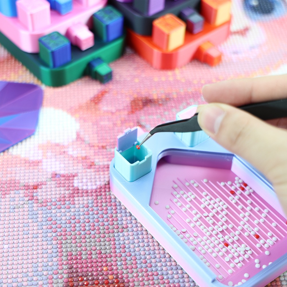 Embroidery Uae - Multi-Color Diamond Painting Tray with 2