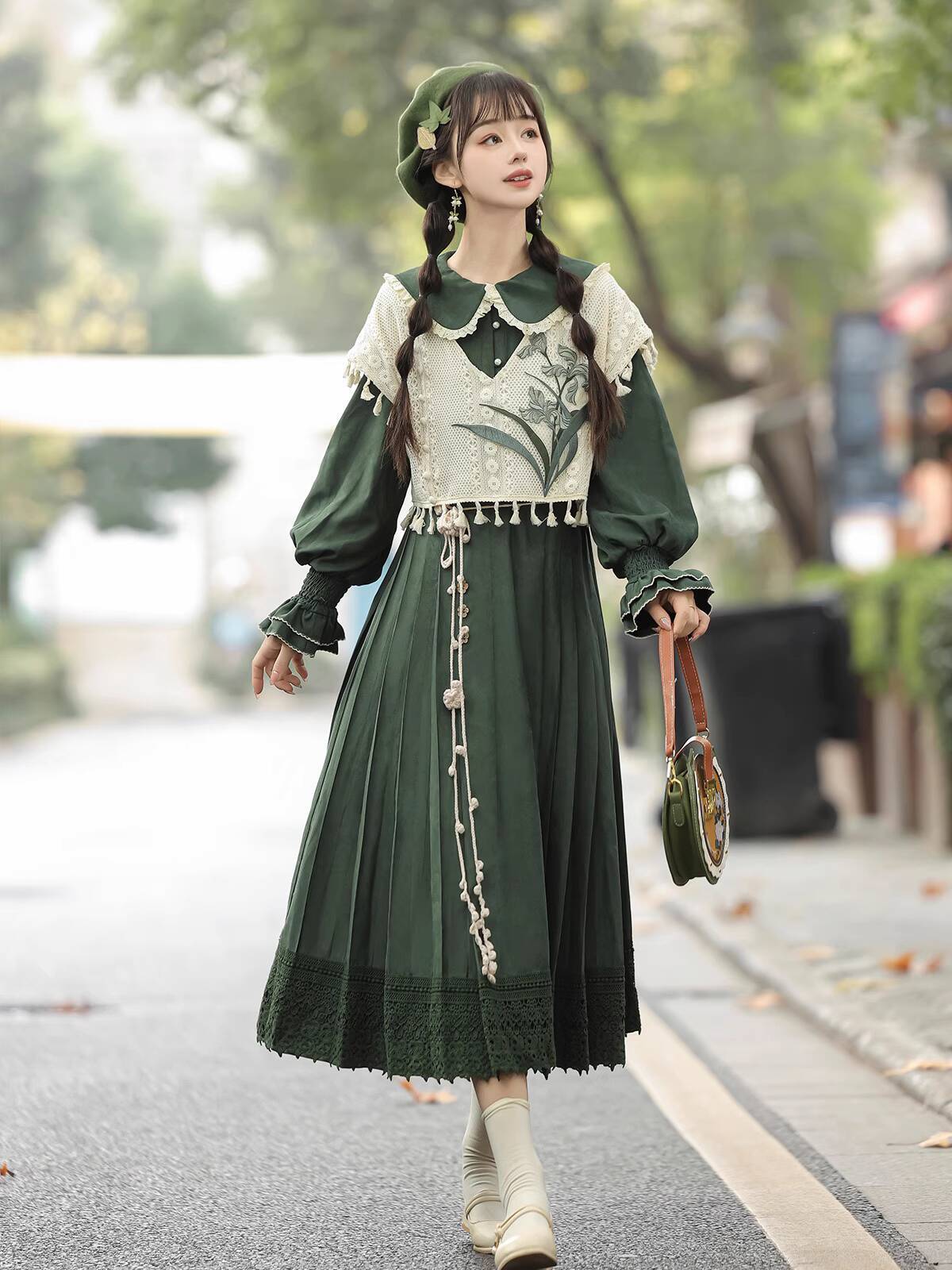 New Chinese Style Vintage Gree - Embroidery Style review and price