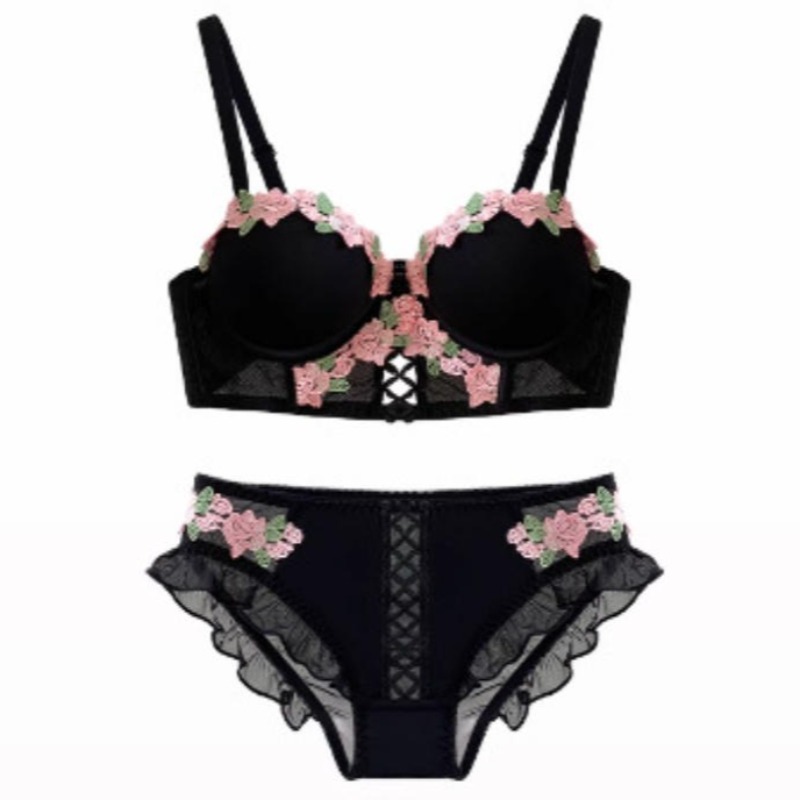 Vintage Floral Lingerie Set Cr - Embroidery Cream review and price